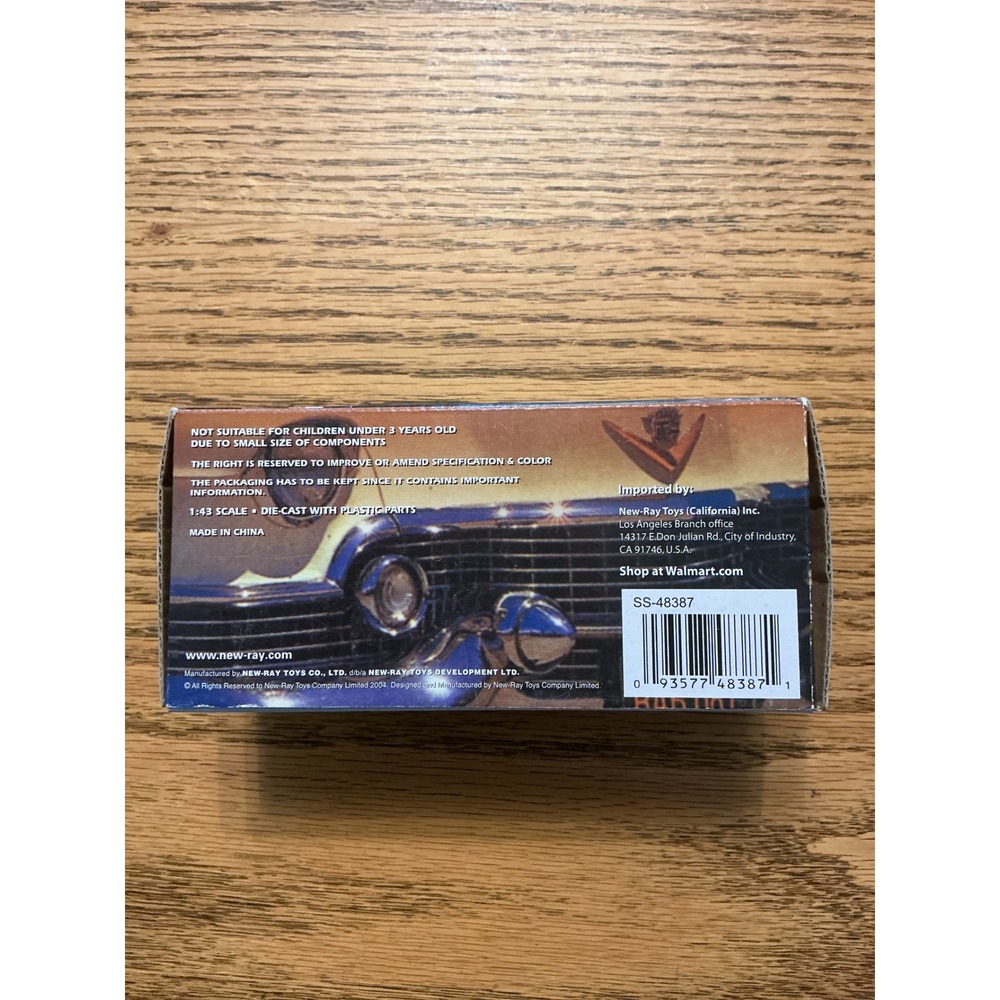 NewRay Cadillac 1:43 Scale Die-Cast Model Car Light Blue Convertible SS-48387 - Picture 3 of 6